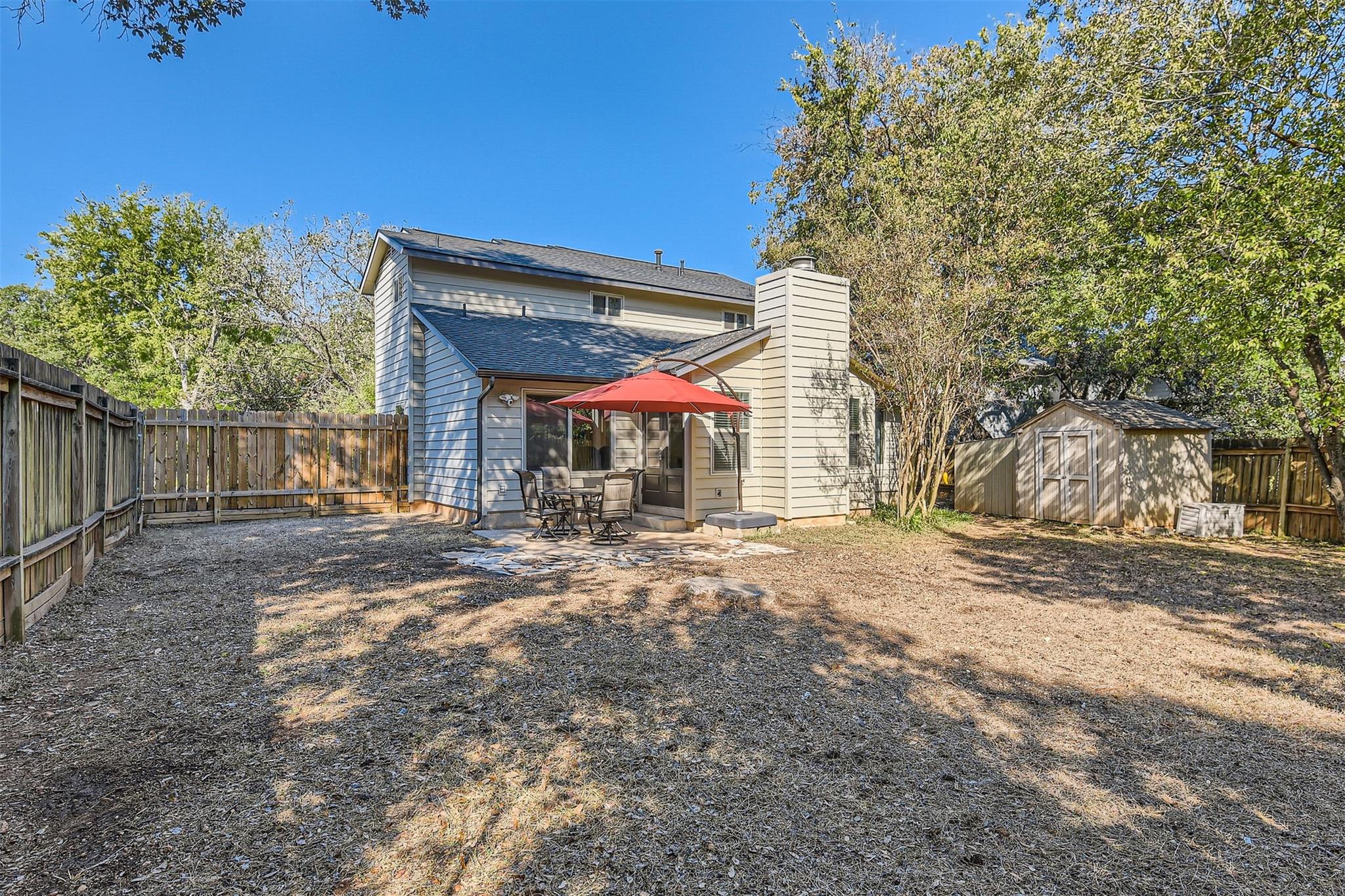 4910 Pelham Dr Property Photo 28