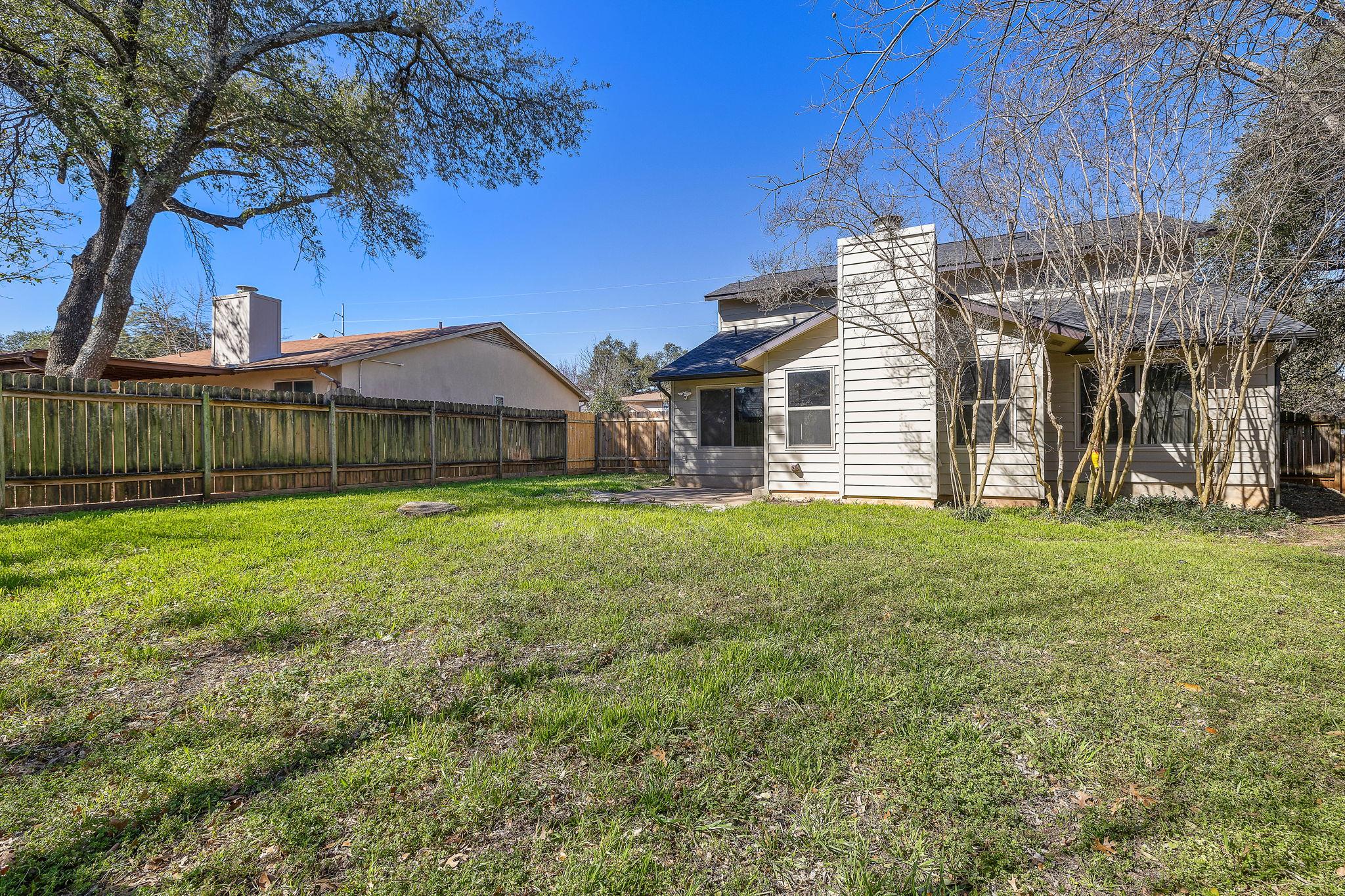 4910 Pelham Dr Property Photo 36