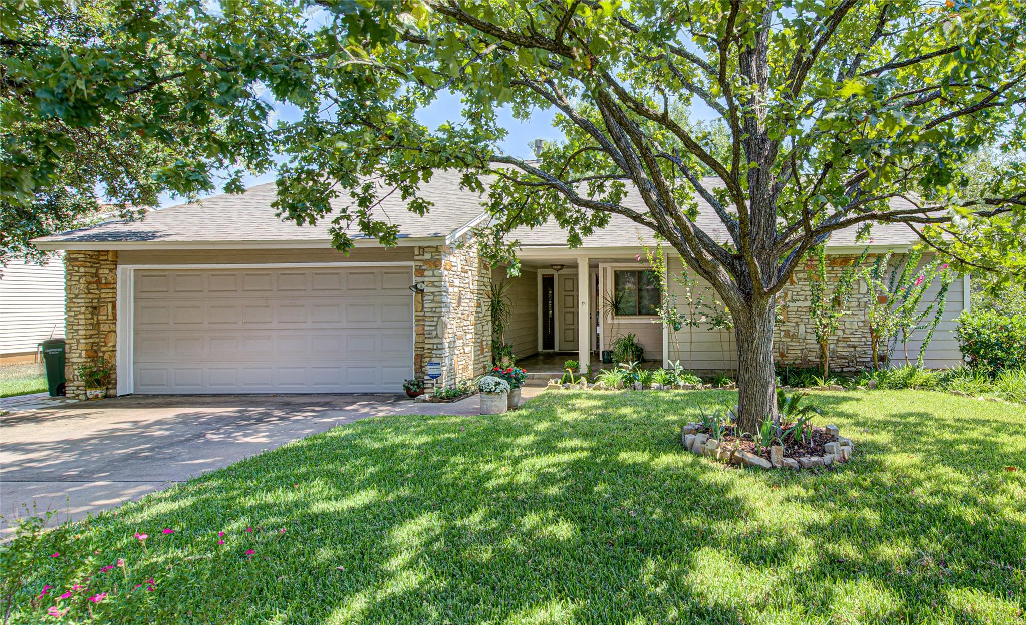 3604 Tamarack Trl Property Photo