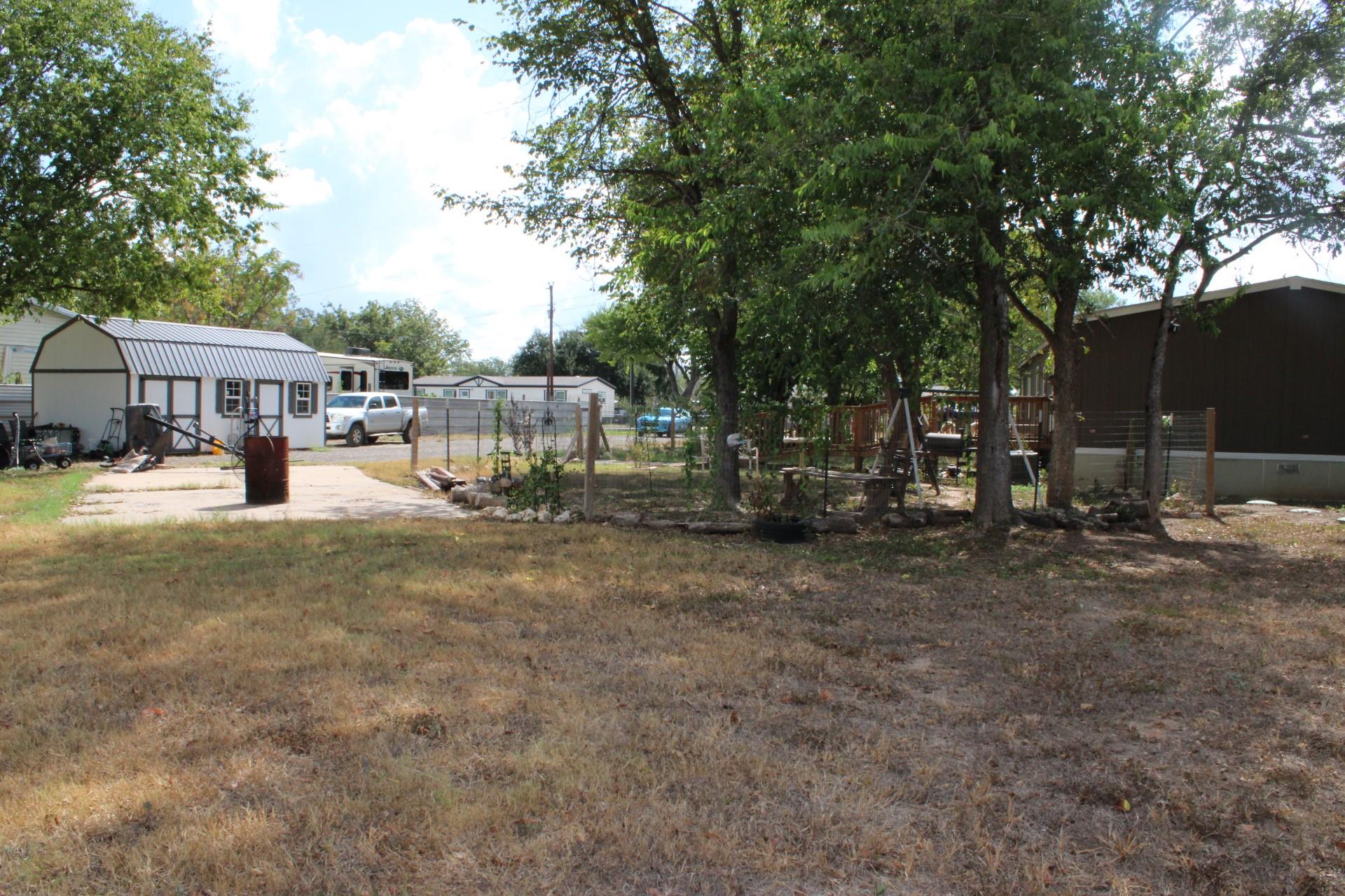 3415 River Rd Property Photo 7