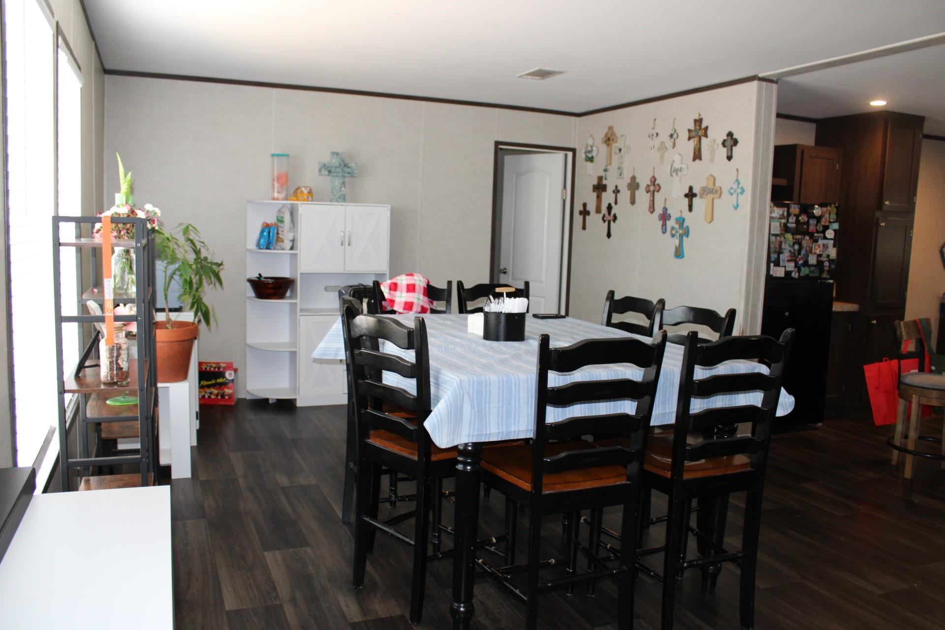 3415 River Rd Property Photo 16