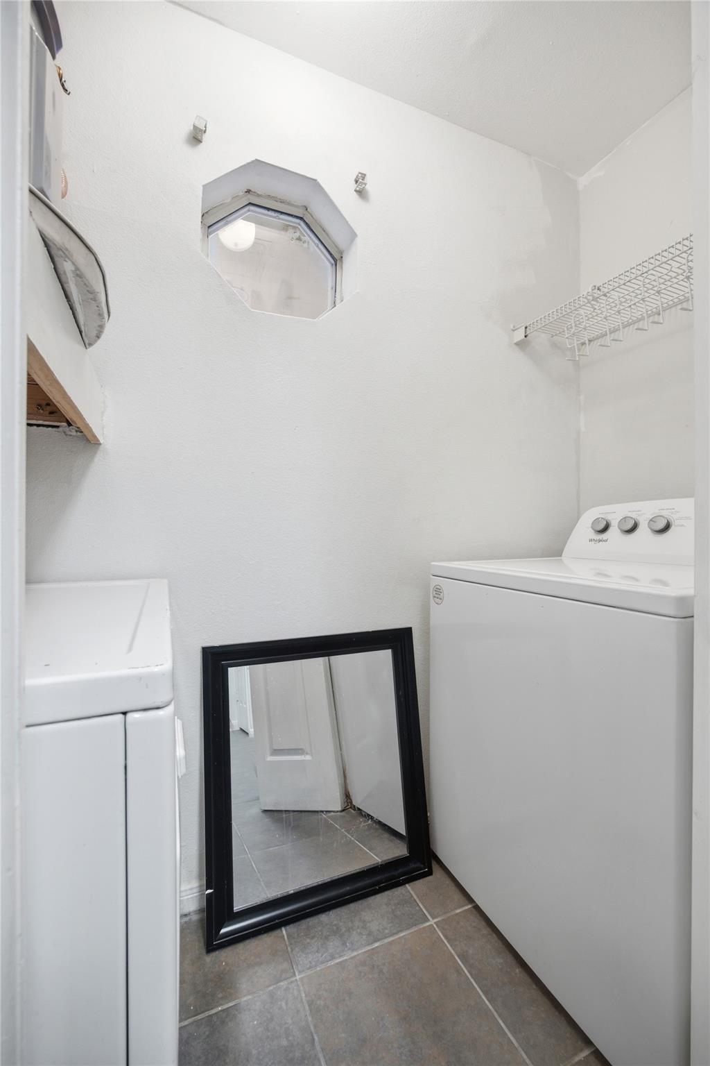 501 W 26th St #108 Property Photo 4