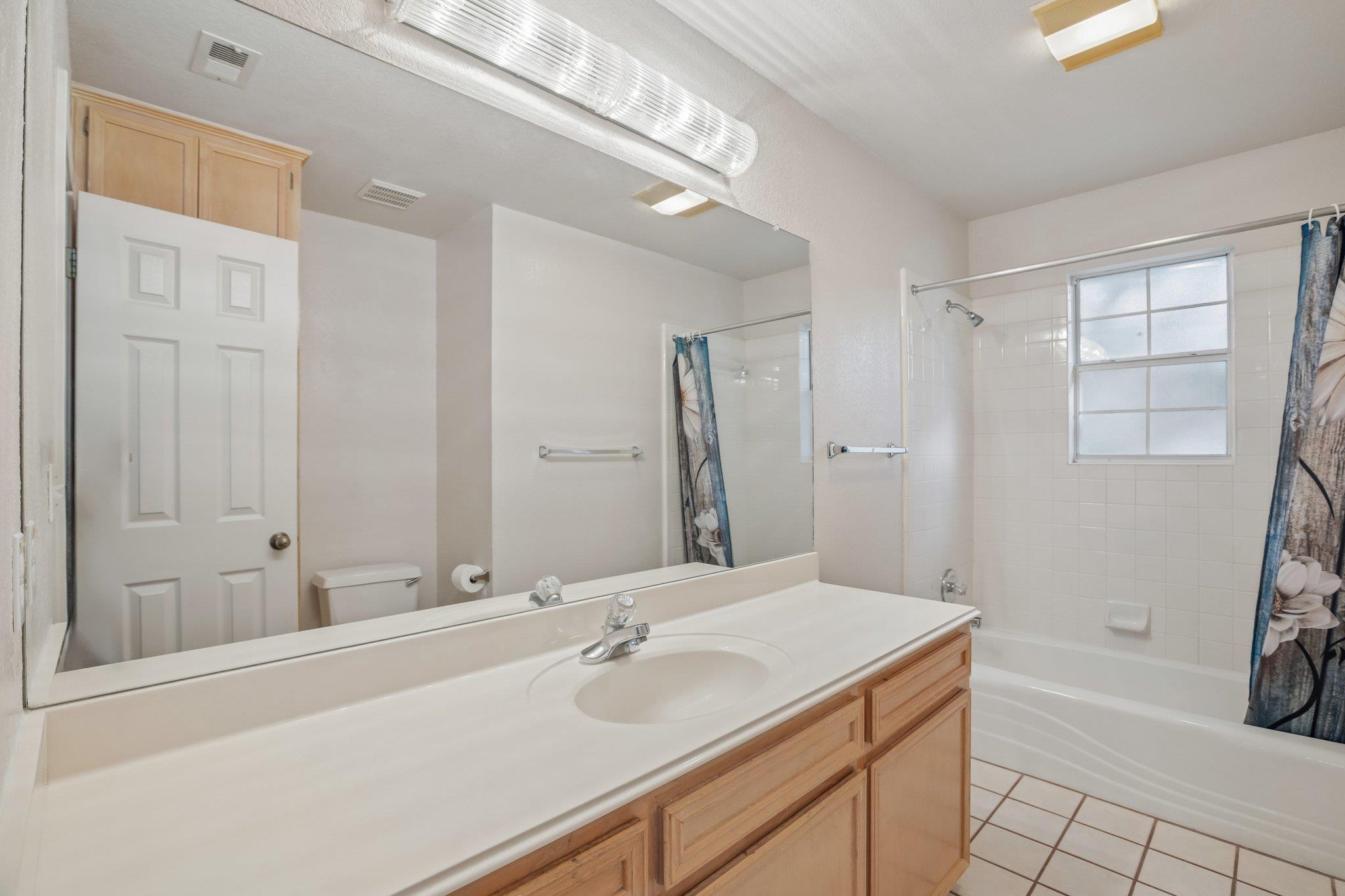 21513 Lakefront Dr Property Photo 16