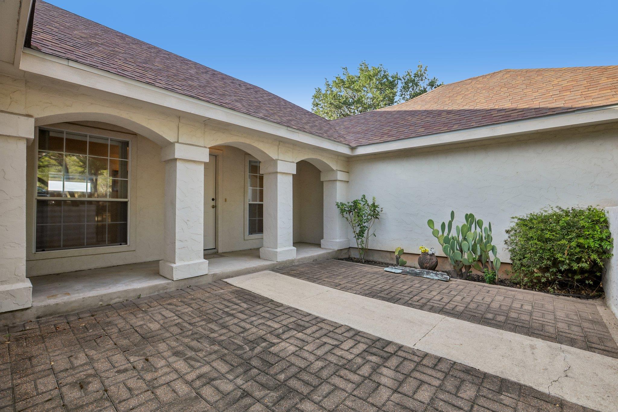 21513 Lakefront Dr Property Photo 20