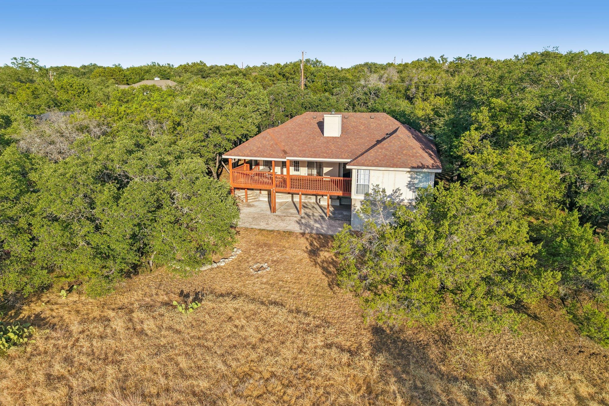 21513 Lakefront Dr Property Photo 25