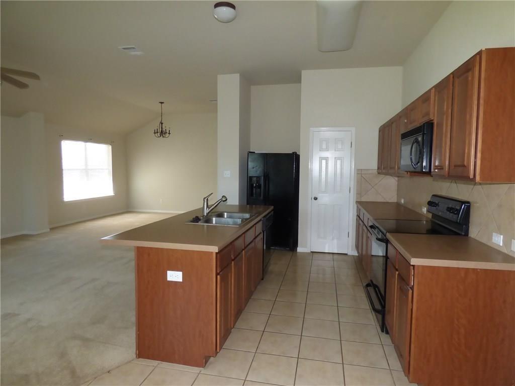 1600 Melissa Oaks Ln Ln Property Photo 8