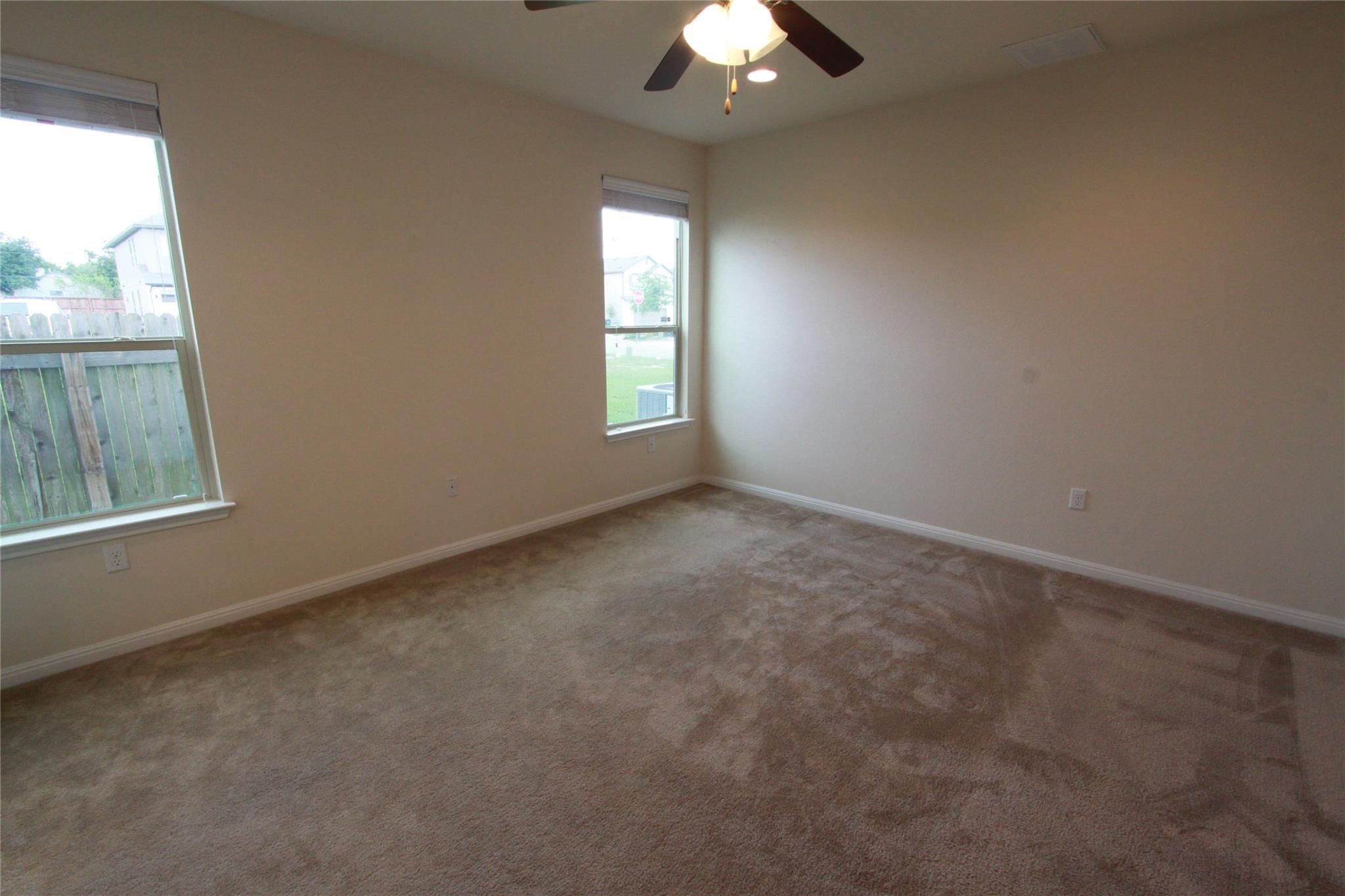 9304 Lost Bridge Ln Property Photo 15