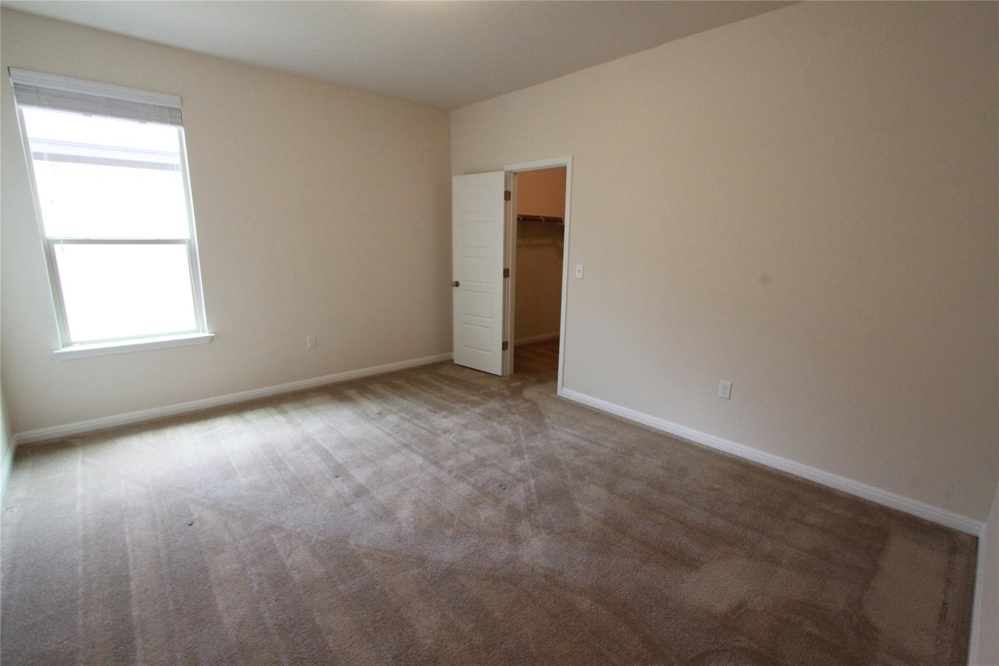 9304 Lost Bridge Ln Property Photo 31