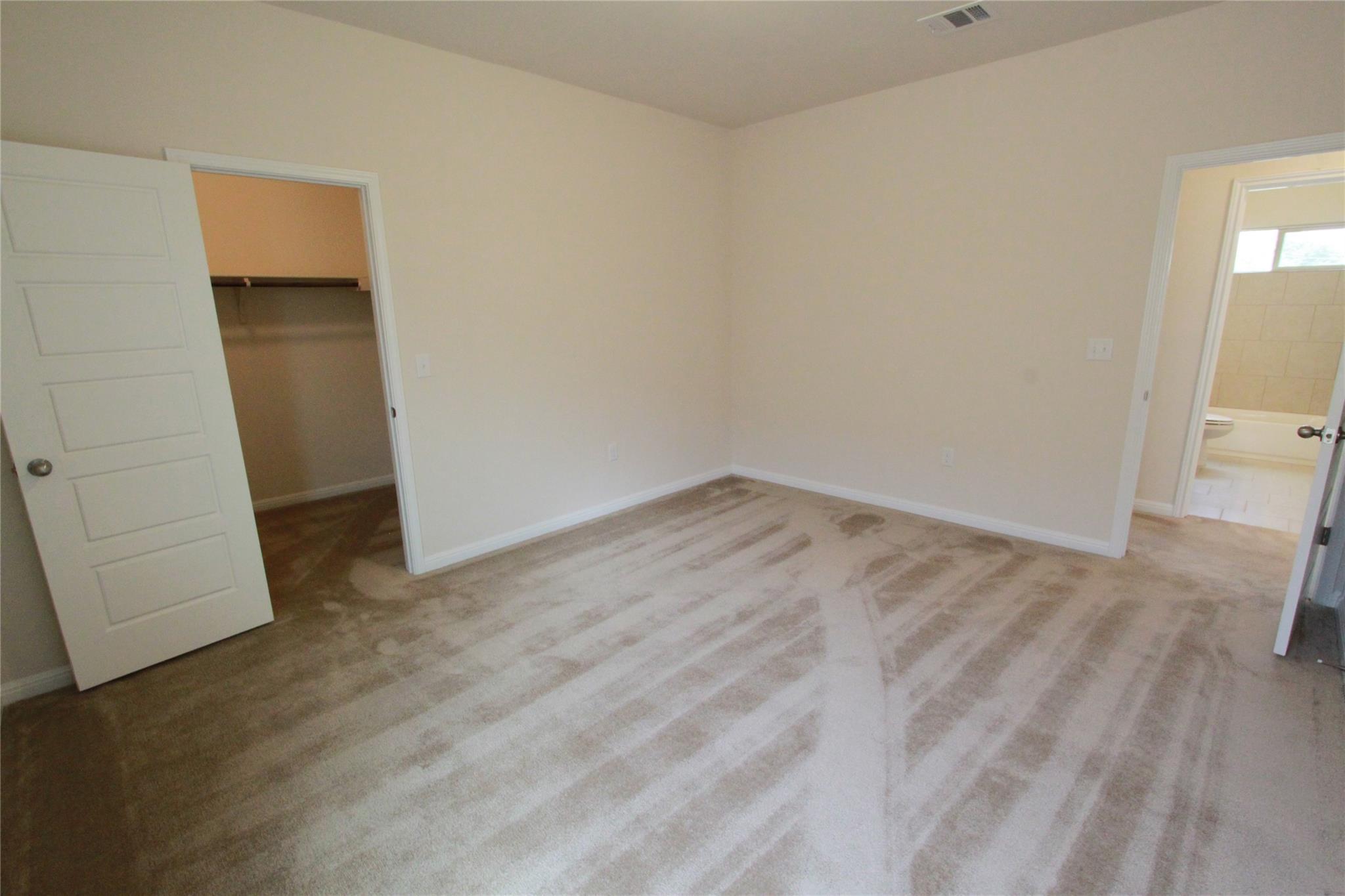 9304 Lost Bridge Ln Property Photo 32