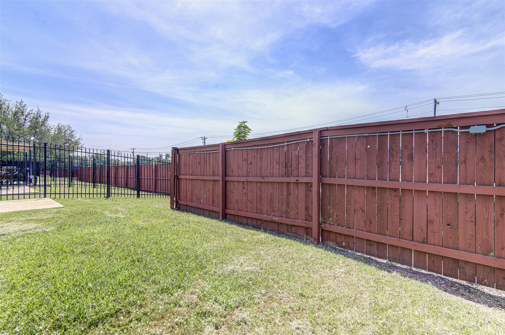 1407 Airedale Rd #1104 Property Photo 25