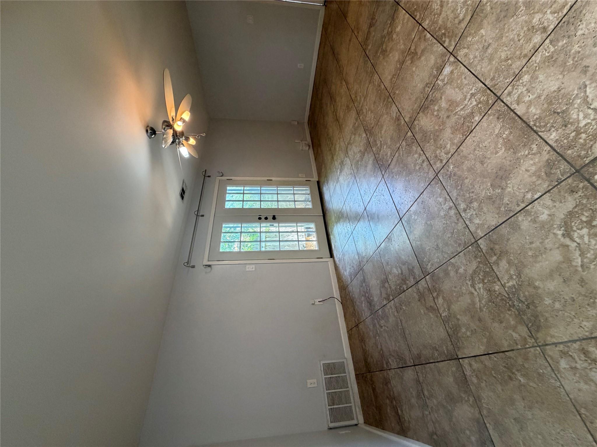 2303 Barton Village Cir #101 Property Photo 5