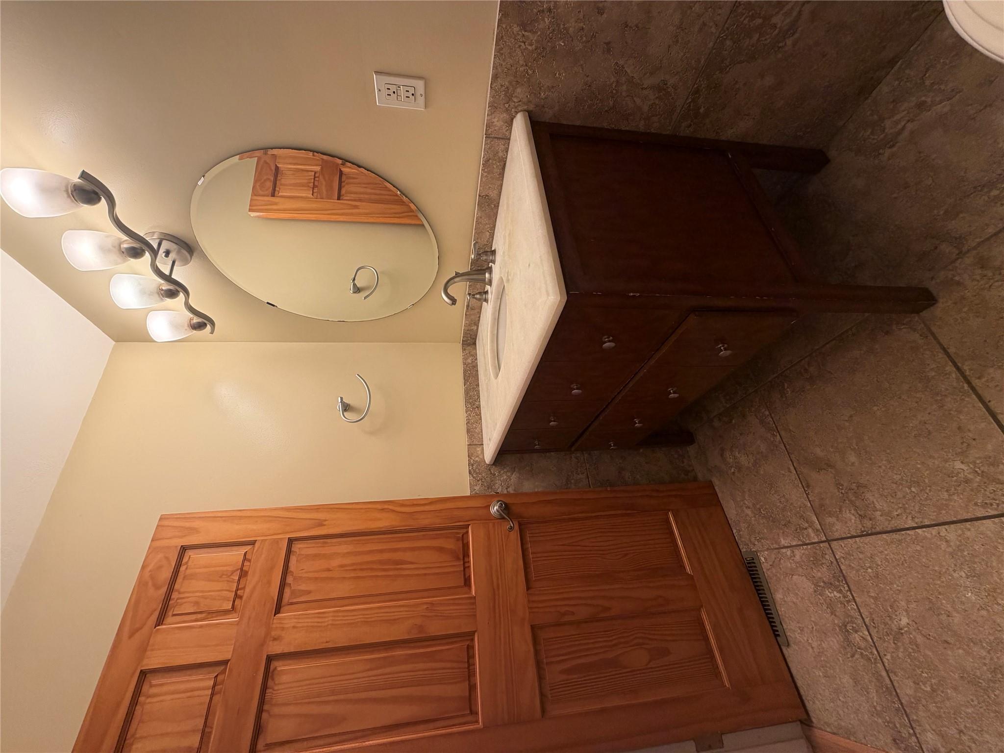 2303 Barton Village Cir #101 Property Photo 10
