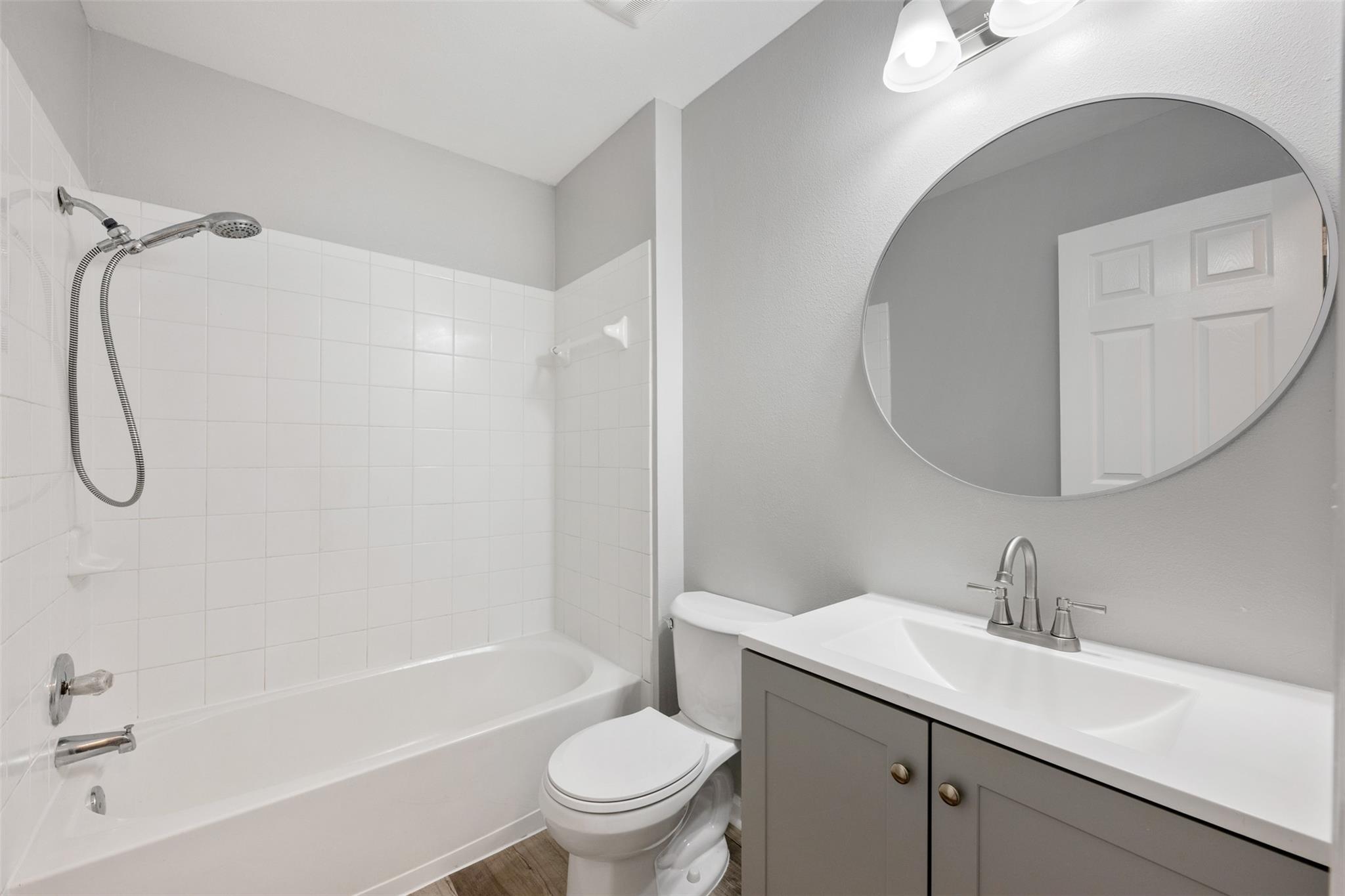 13812 Sierra Wind Ln Property Photo 27
