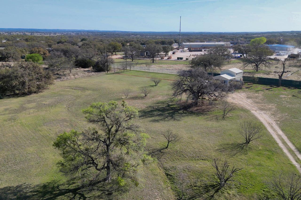 Tbd Lot 1a Mesquite St Property Photo 4