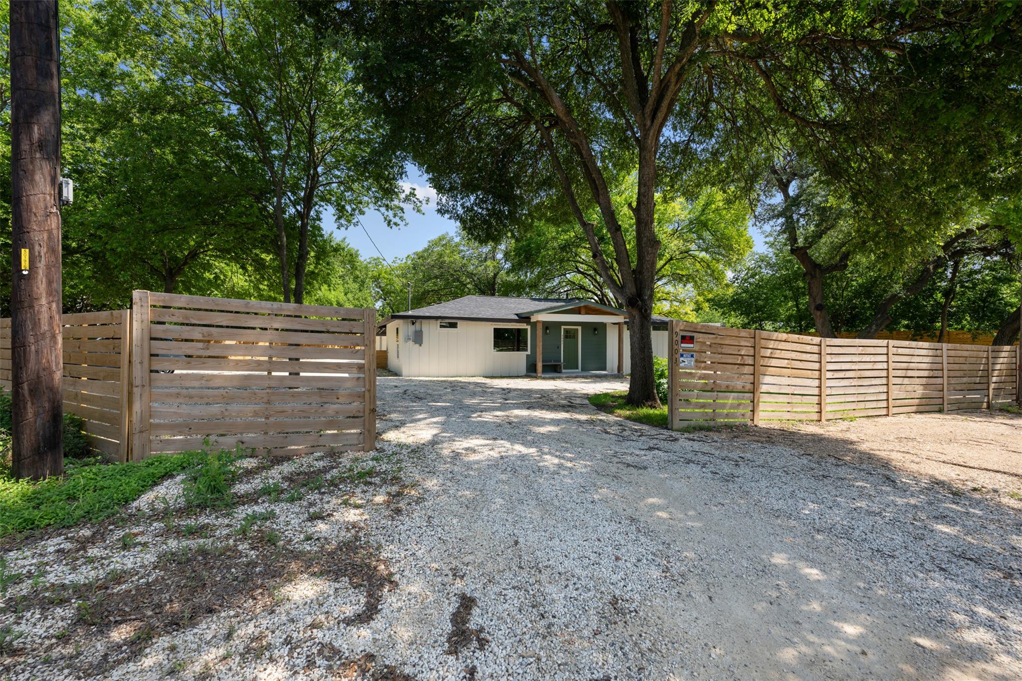 9003 Capitol Dr Property Photo 35