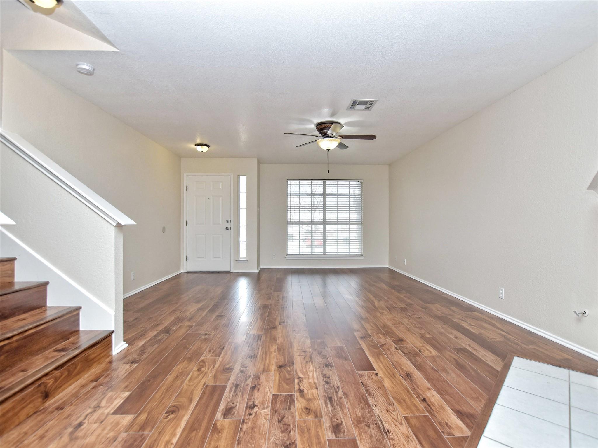2205 Southeastern Trl Property Photo 2