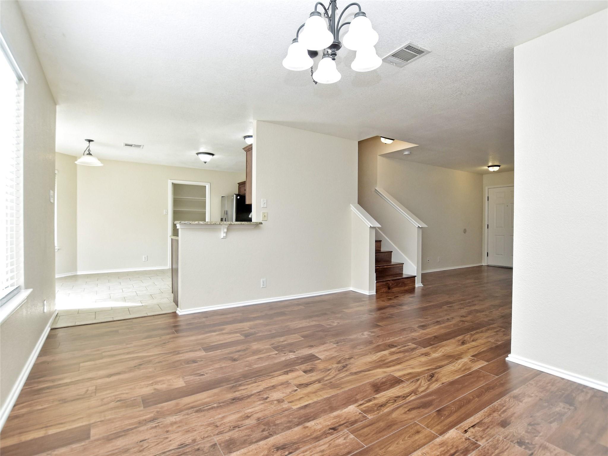 2205 Southeastern Trl Property Photo 5