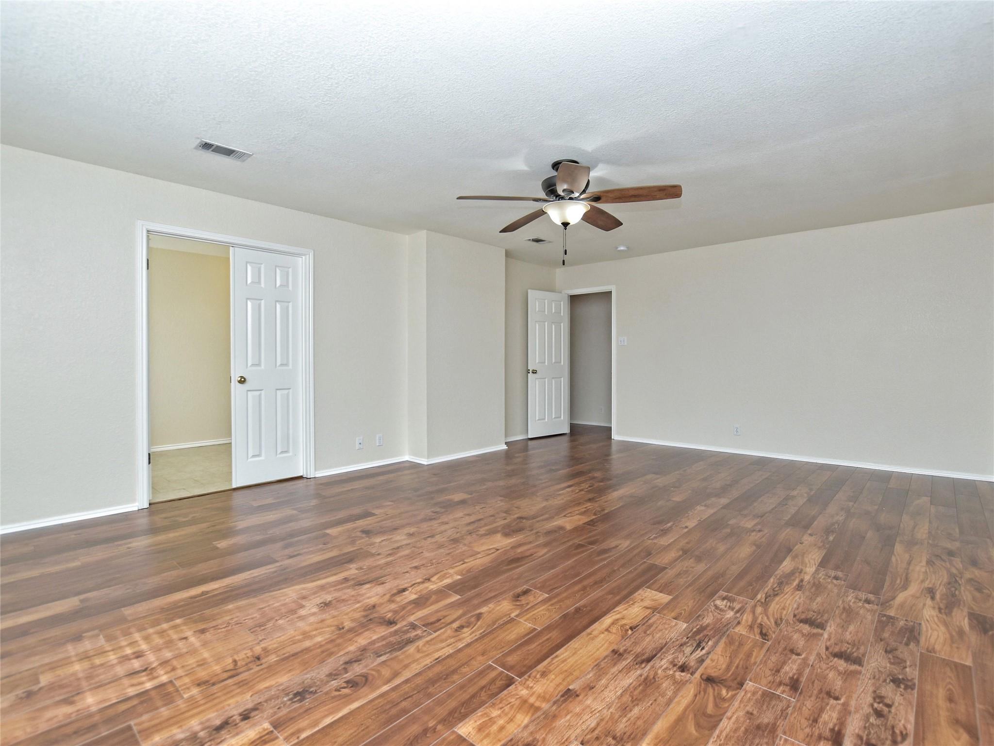 2205 Southeastern Trl Property Photo 13