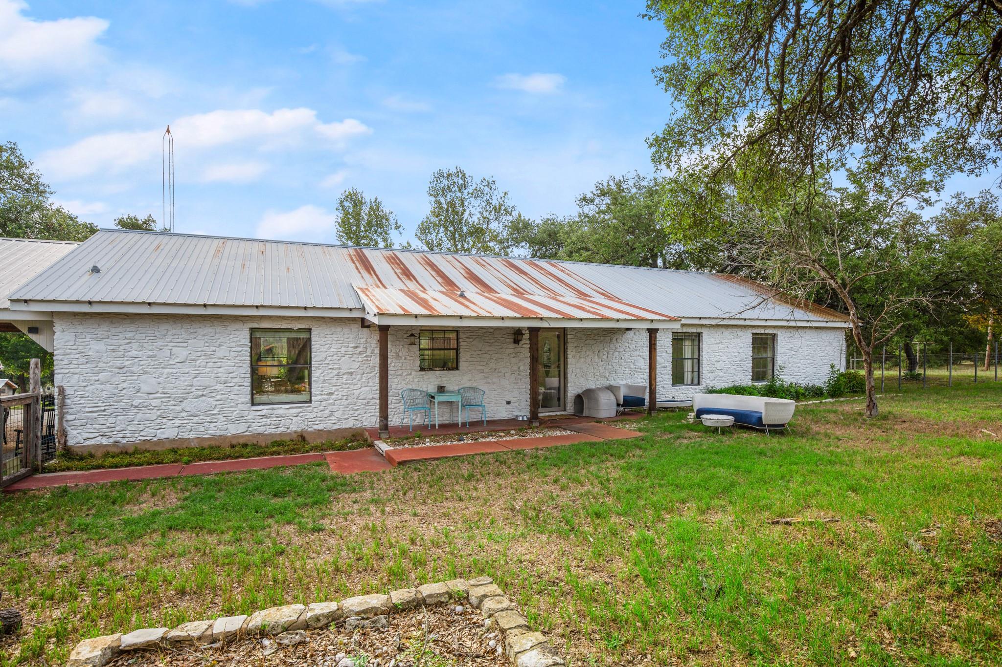 10518 Signal Hill Rd Property Photo 29