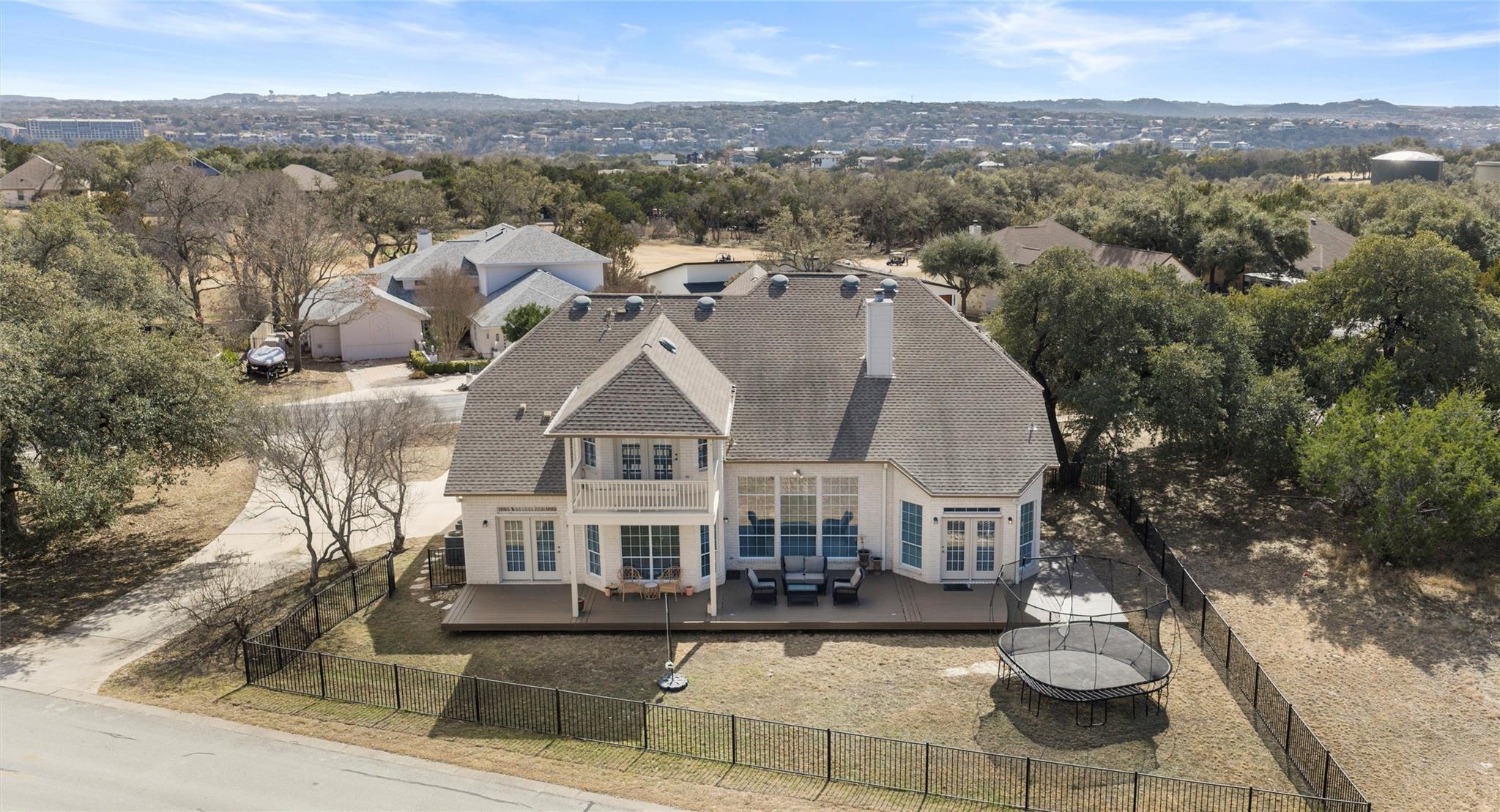 18702 Venture Dr Property Photo 30