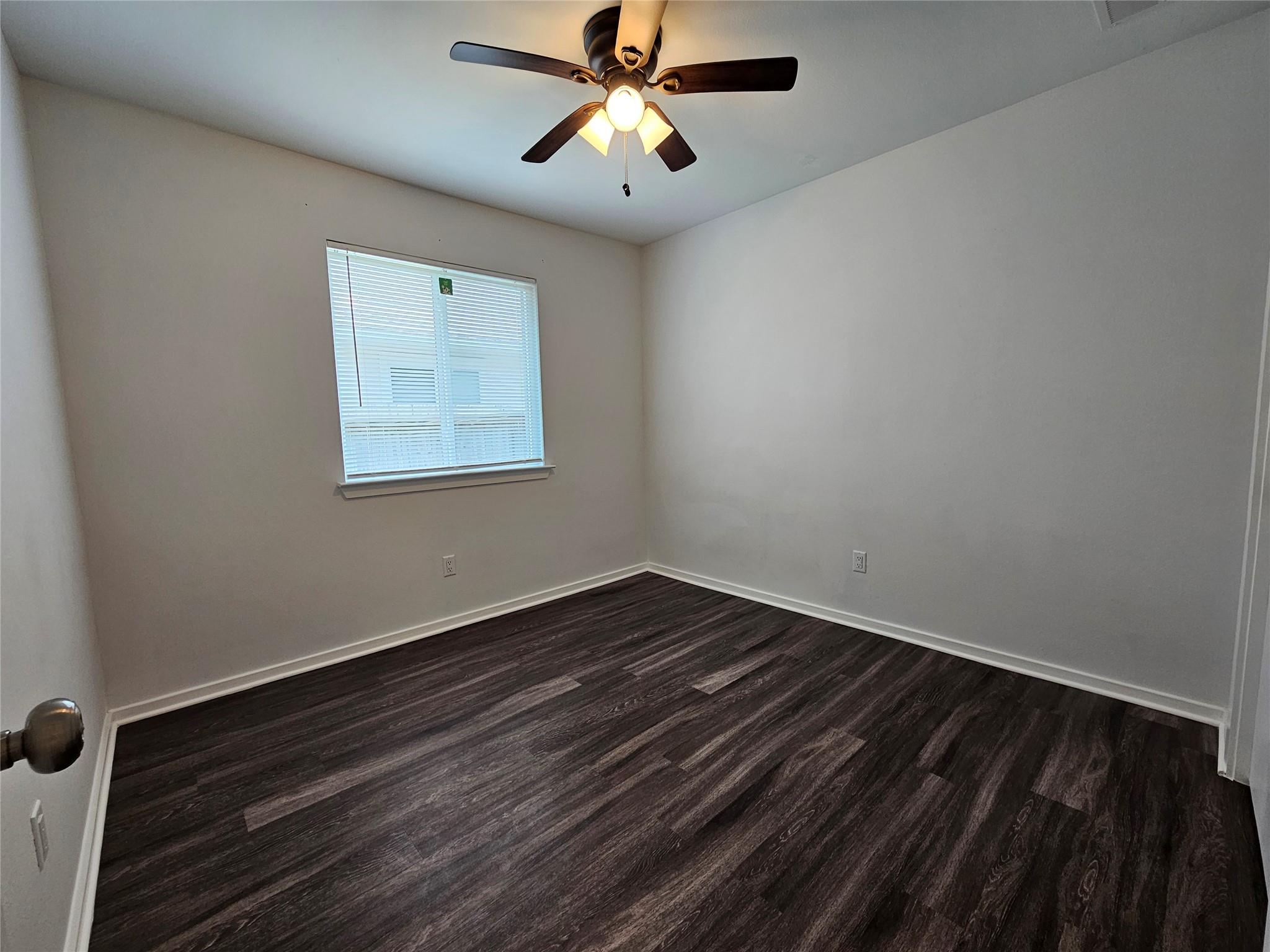 16721 Hamilton Point Cir Property Photo 23