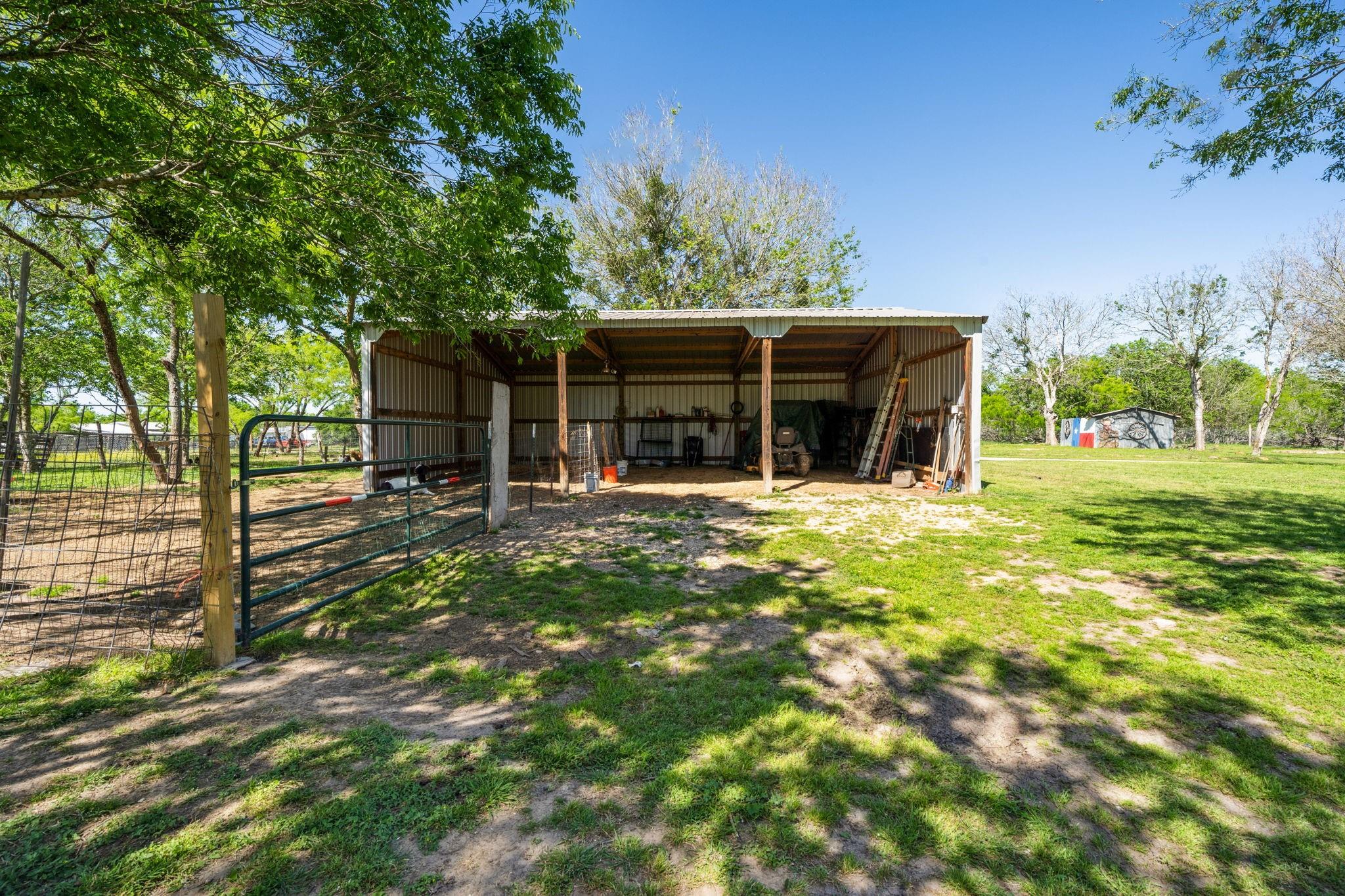 381 Fm 86 #a None Property Photo 6
