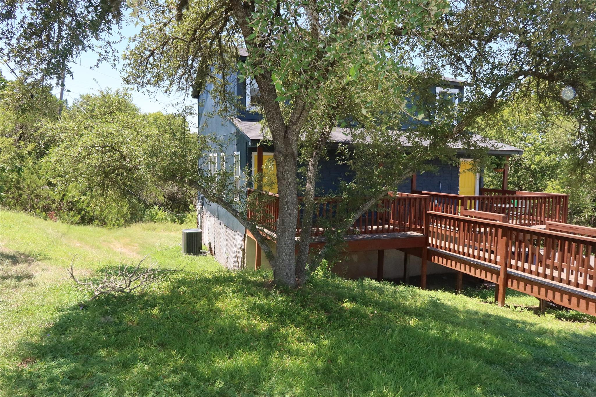 6914 Rifle Bnd #a Property Photo 1