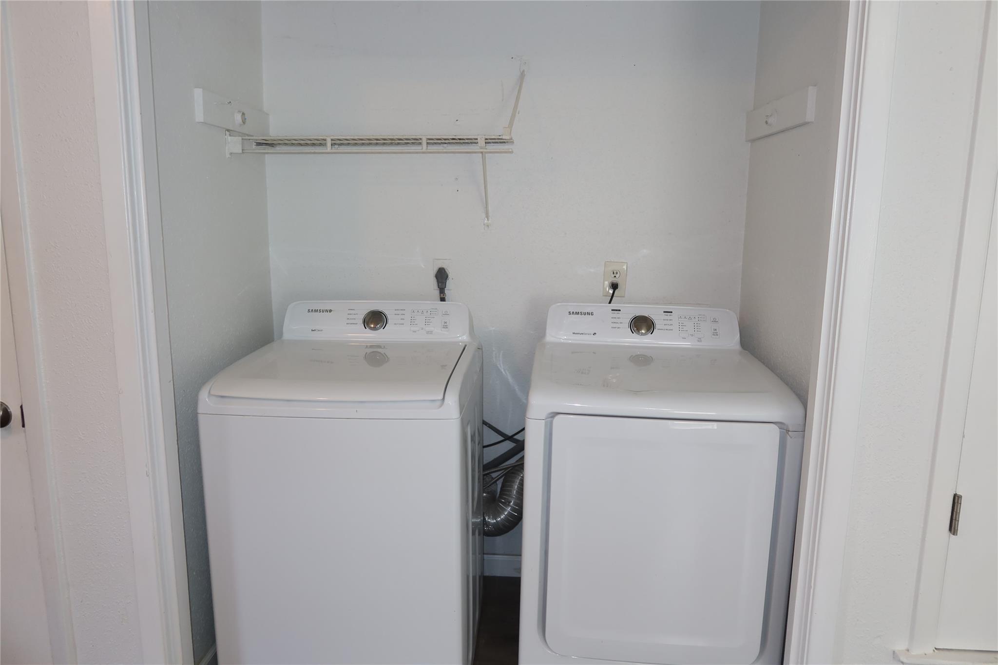 6914 Rifle Bnd #a Property Photo 10