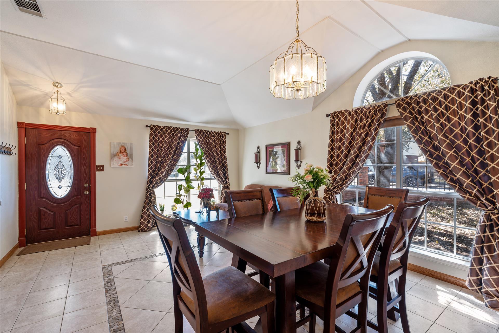 1211 Sugarberry Dr Property Photo 6