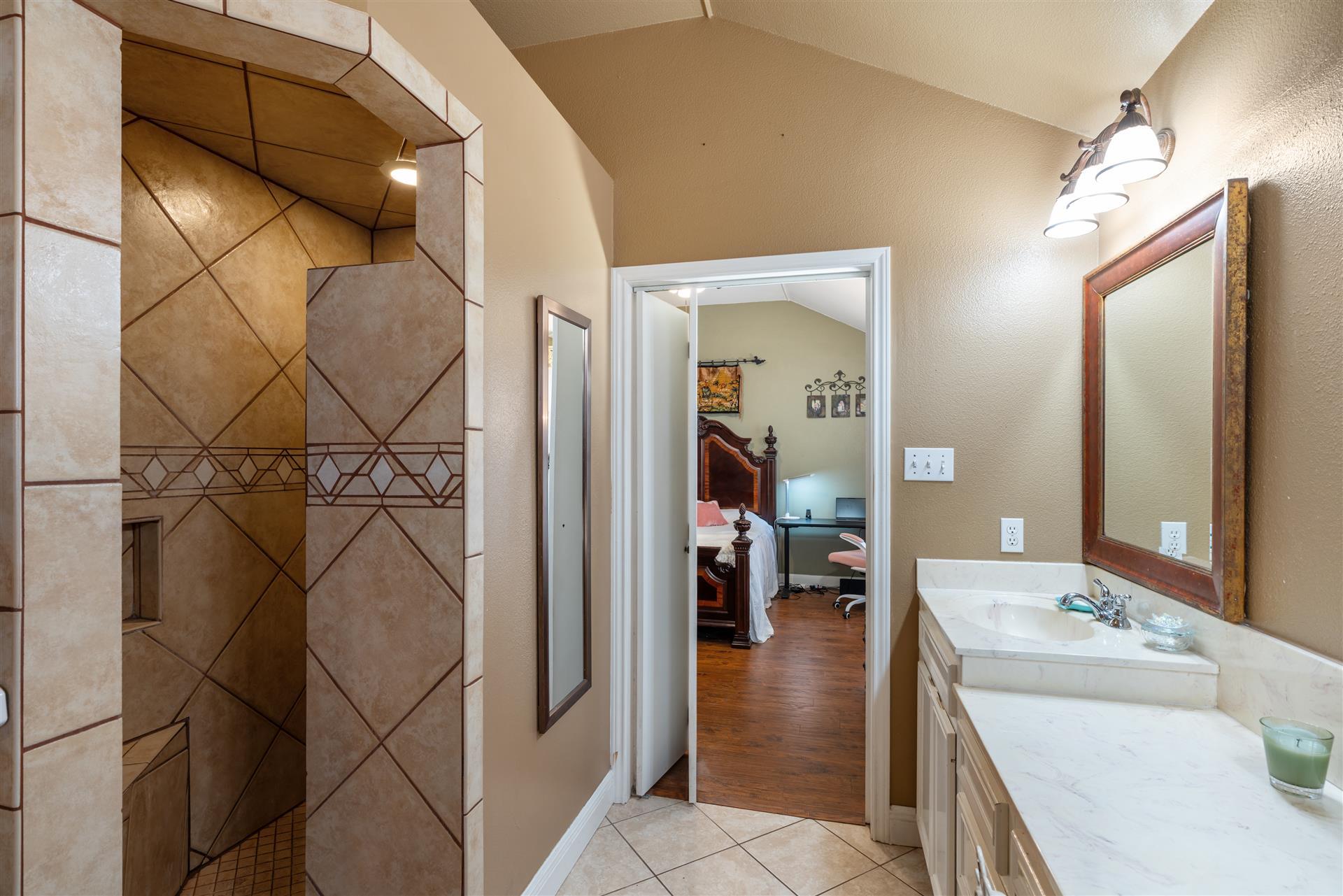 1211 Sugarberry Dr Property Photo 20