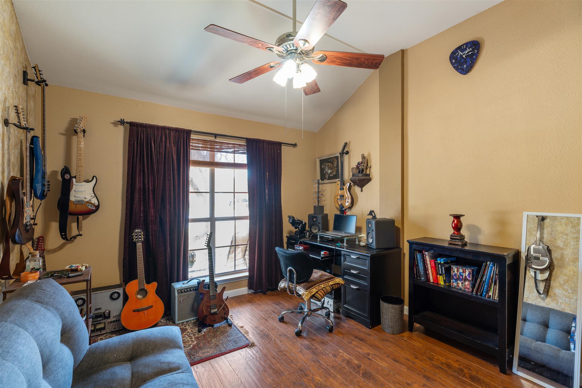 1211 Sugarberry Dr Property Photo 21