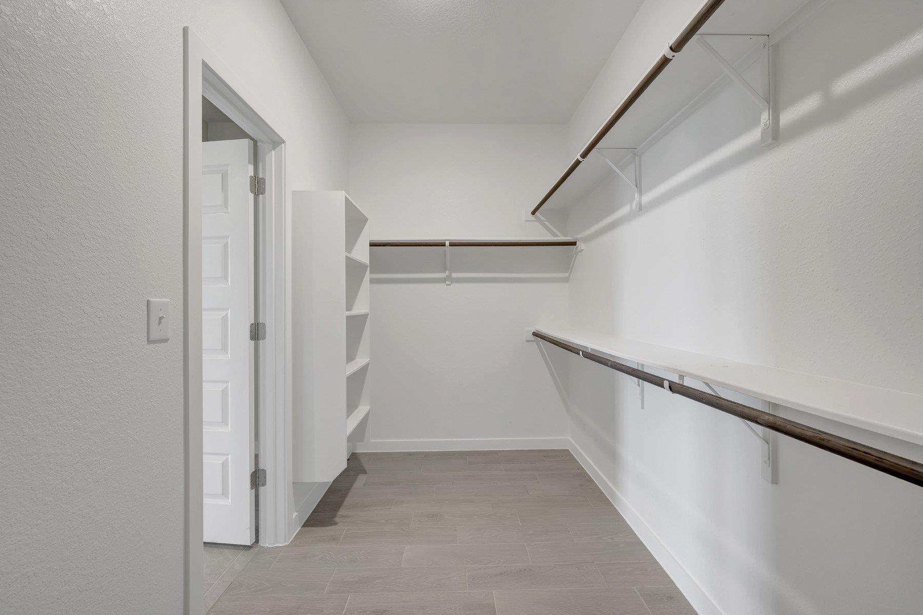 10104 Majestic Hawk Way Property Photo 20