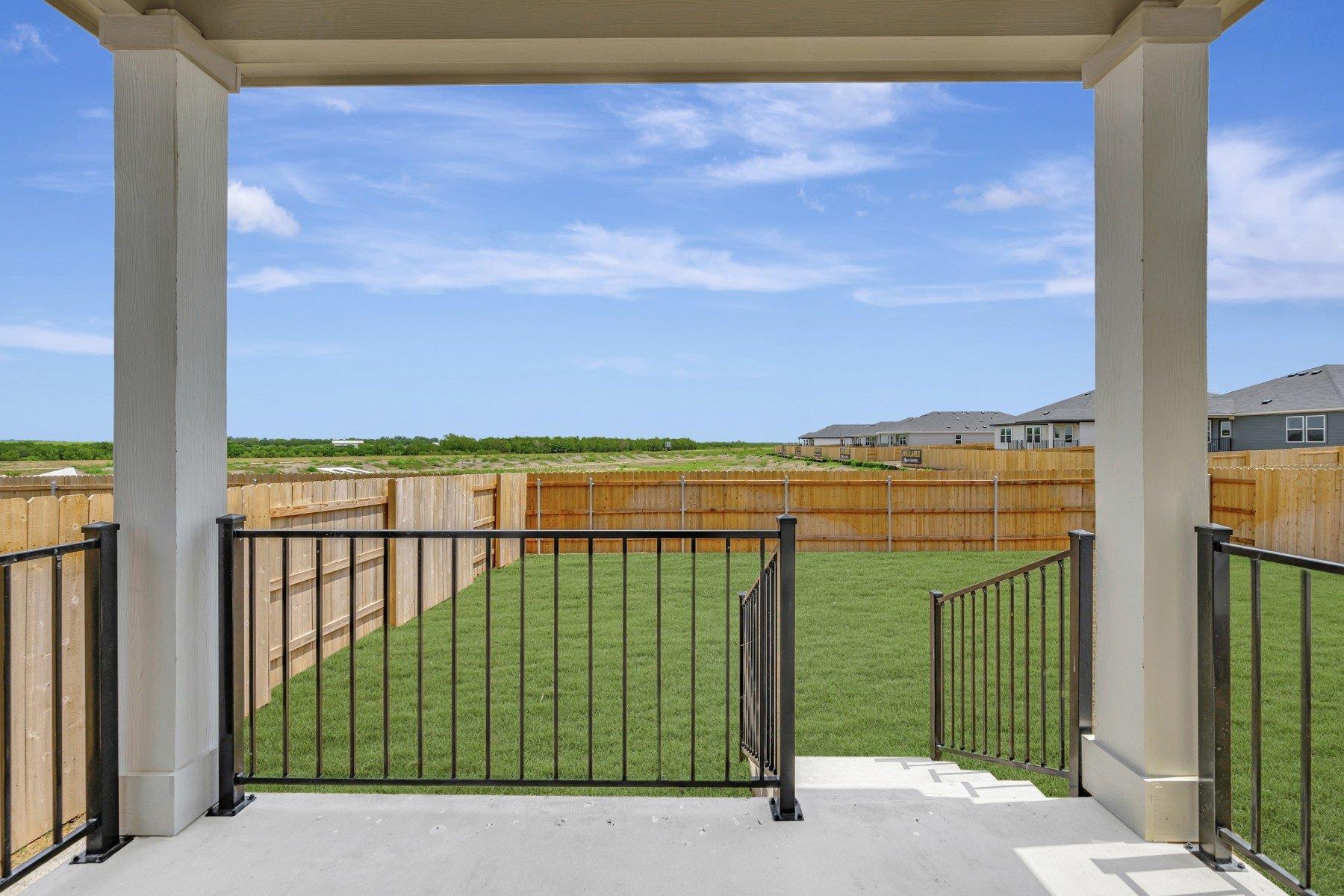 10104 Majestic Hawk Way Property Photo 35
