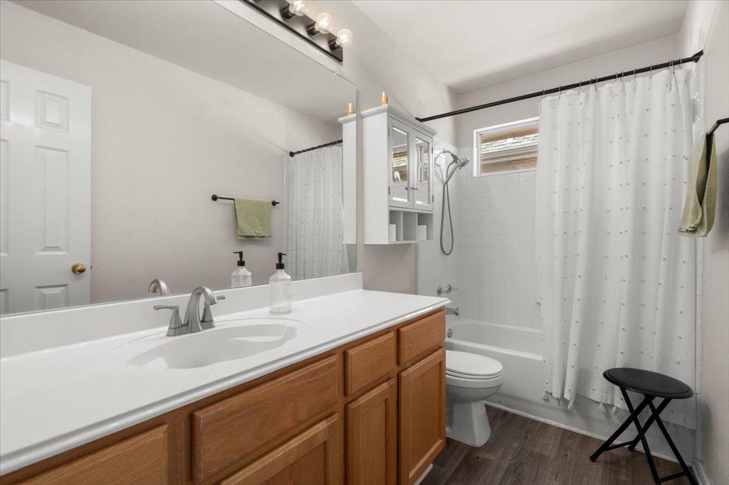 8024 Whitworth Ln Property Photo 34