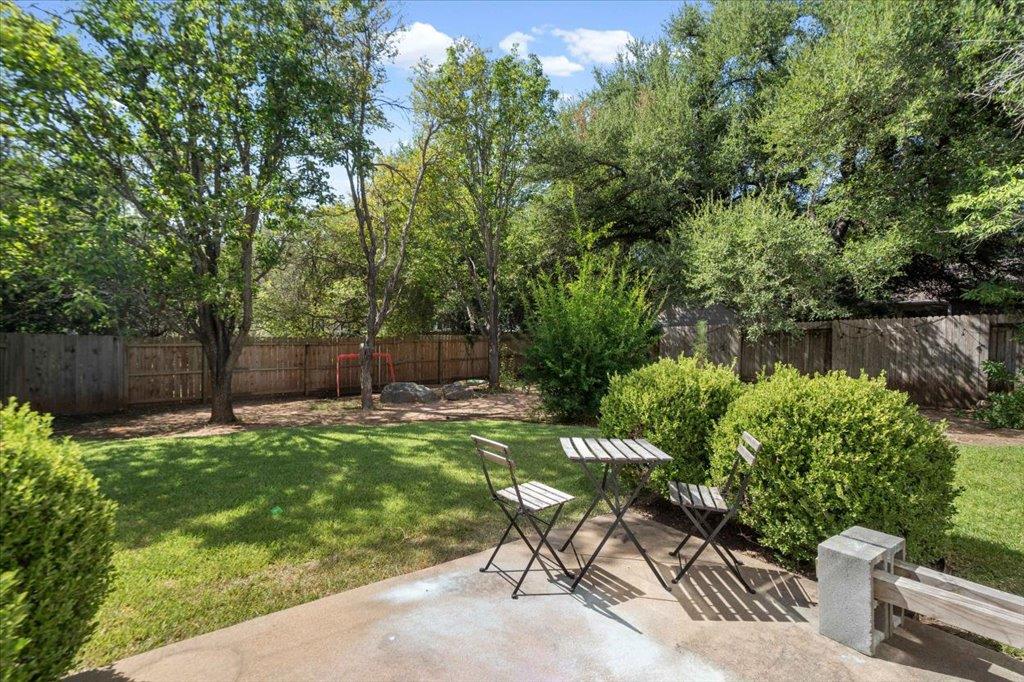 8024 Whitworth Ln Property Photo 37