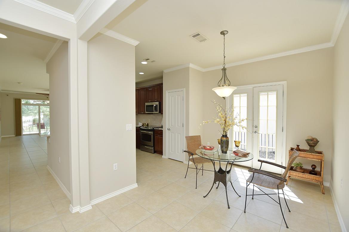 212 Limestone Shoals Ct Property Photo 5