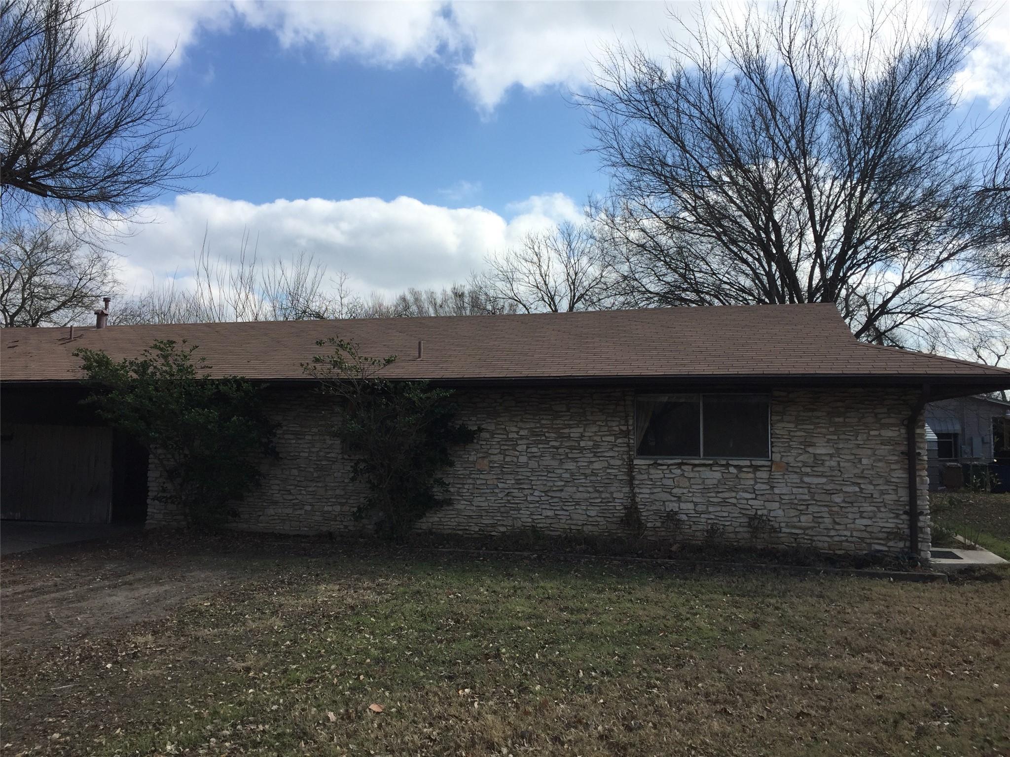 1708 Redd St Property Photo 1
