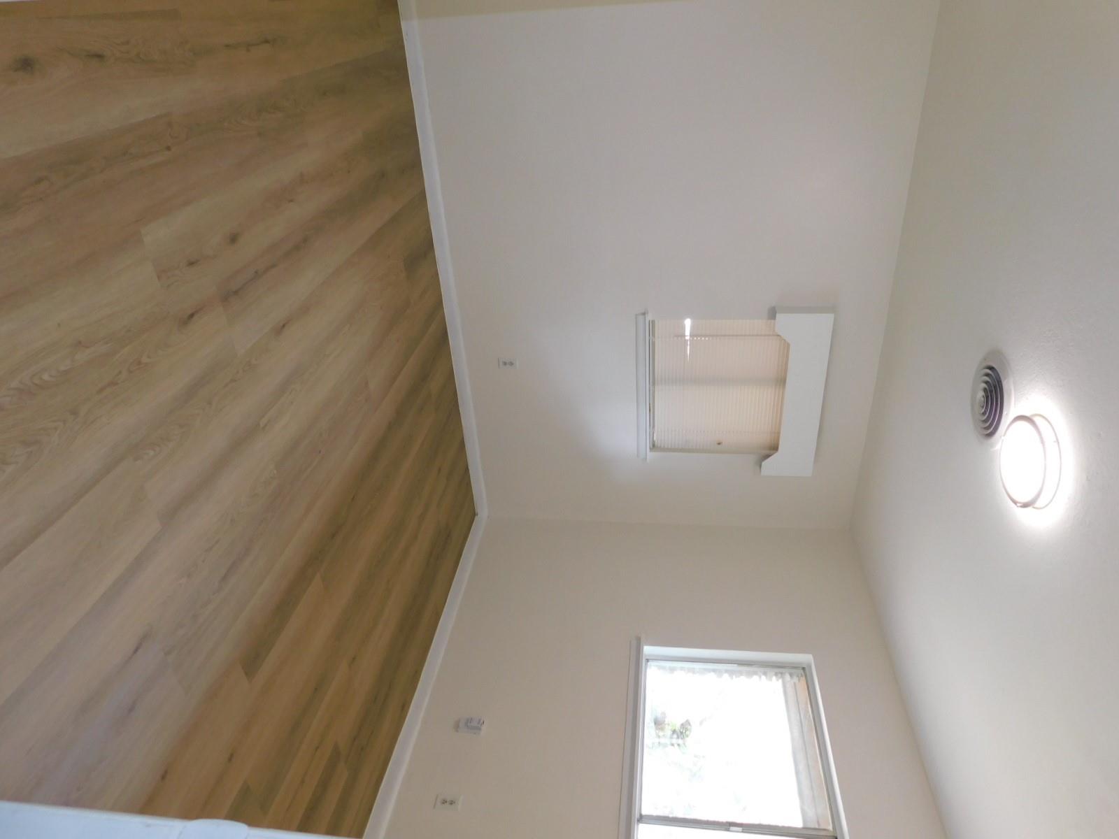 1708 Redd St Property Photo 5