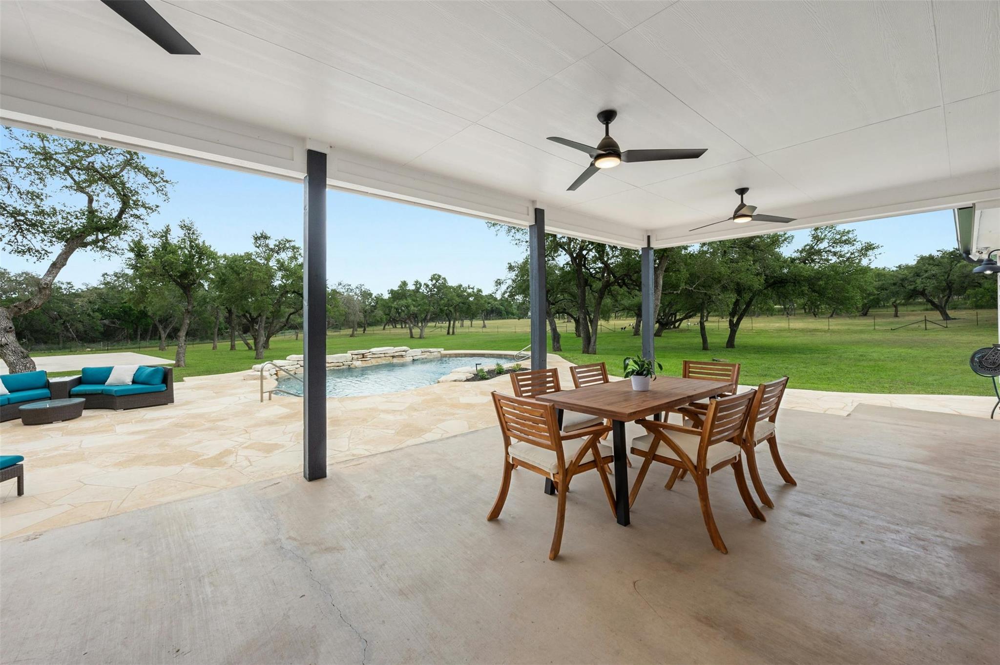 333 Stallion Ln Property Photo 29