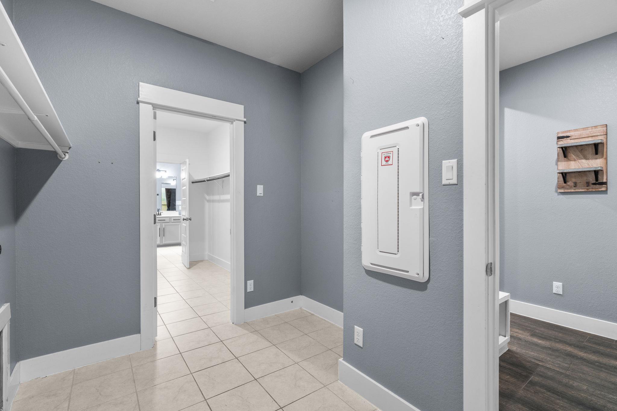 525 Compania Cv Property Photo 15