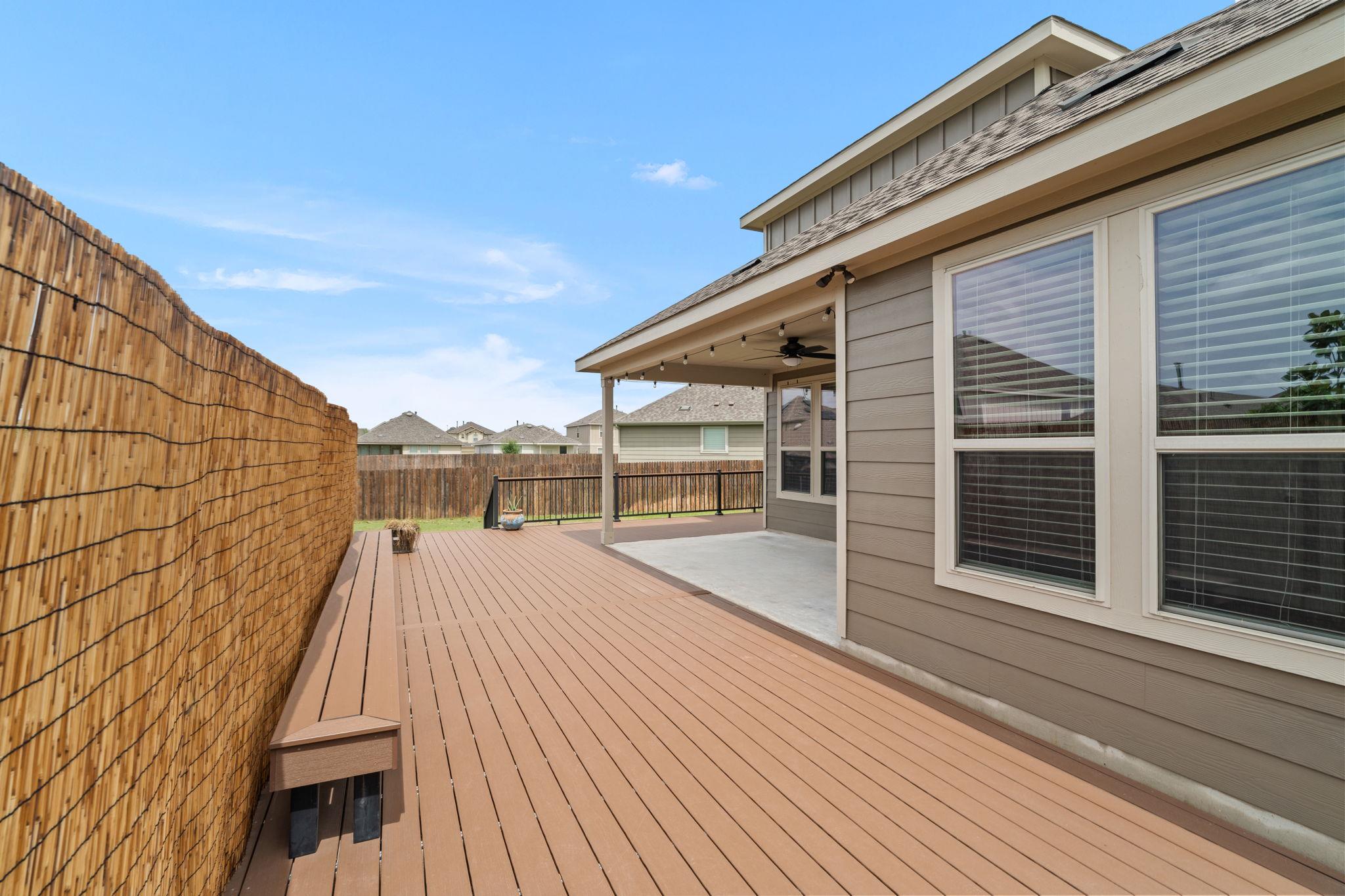 525 Compania Cv Property Photo 28