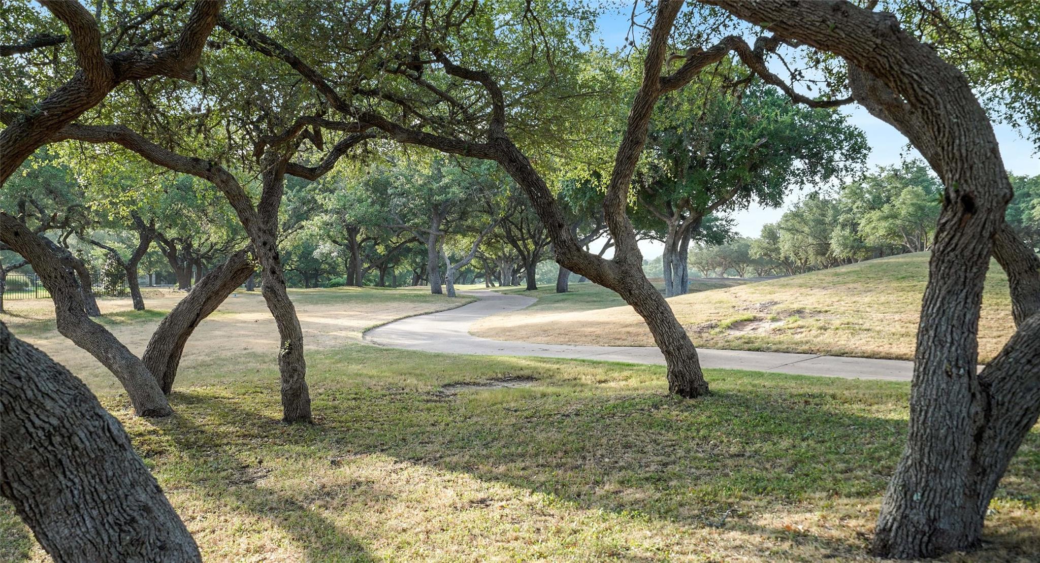 2504 Countryside Cir Property Photo 11