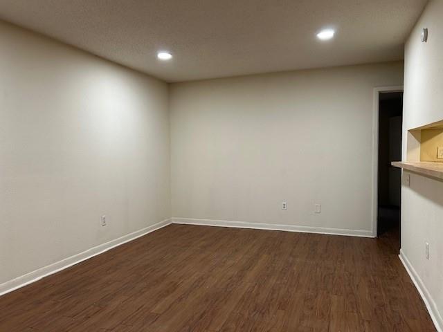 4709 Harmon Ave 313 Property Photo 2