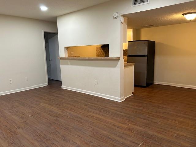 4709 Harmon Ave 313 Property Photo 4