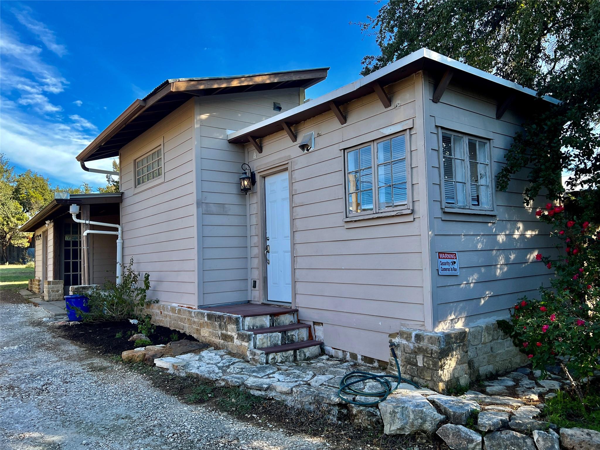 15102 Iowa St Property Photo