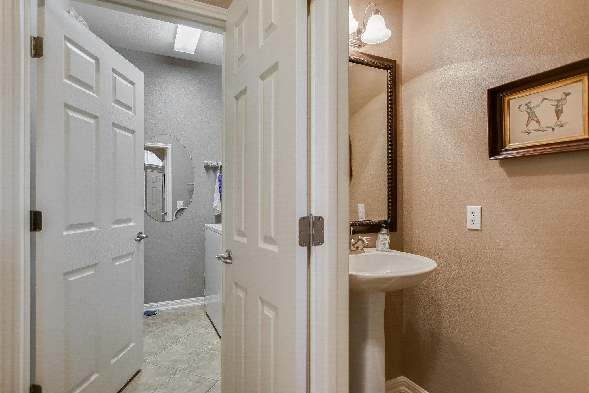 7901 Southwest Pkwy #40 Property Photo 11