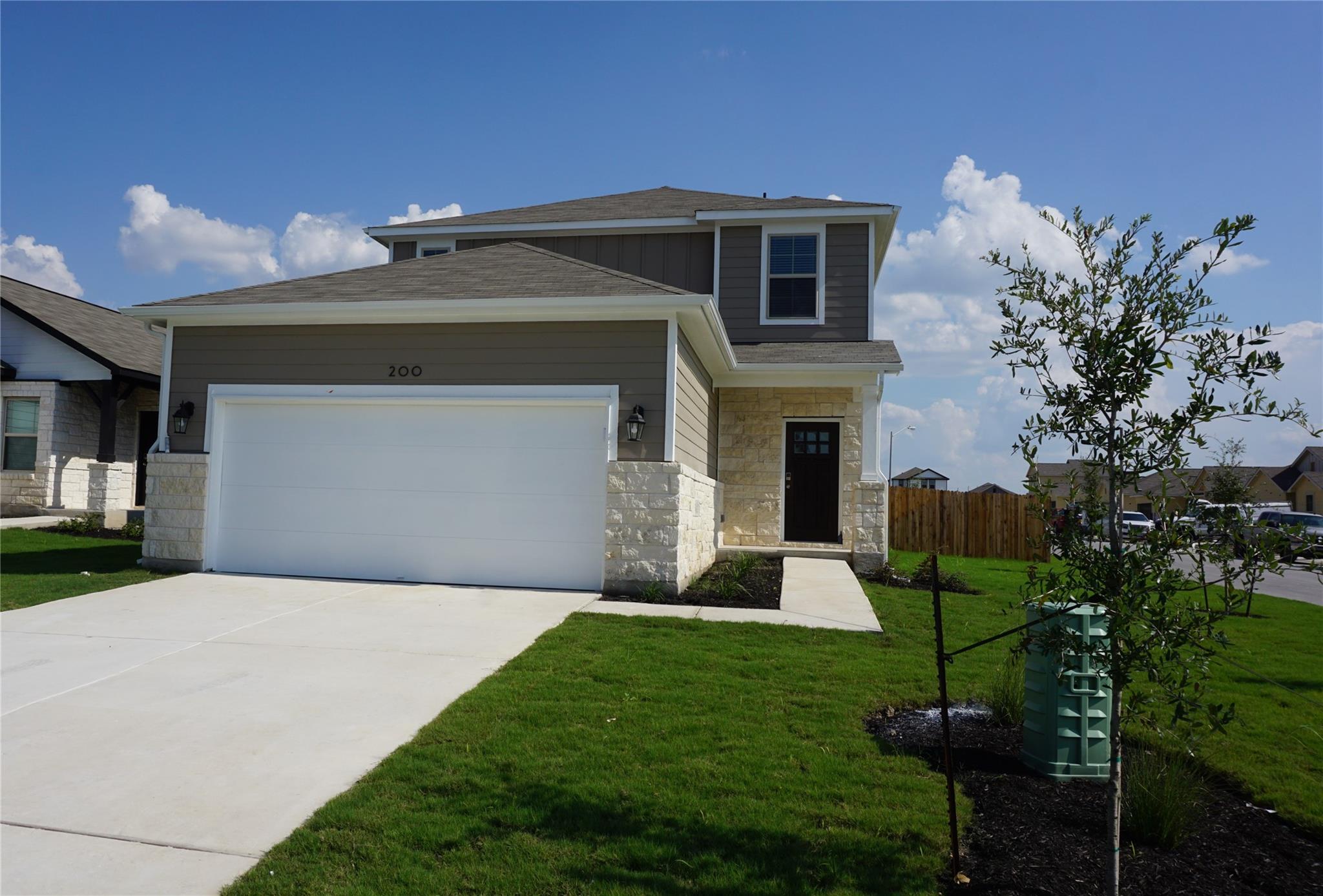 200 Wild Wind Trl Property Photo