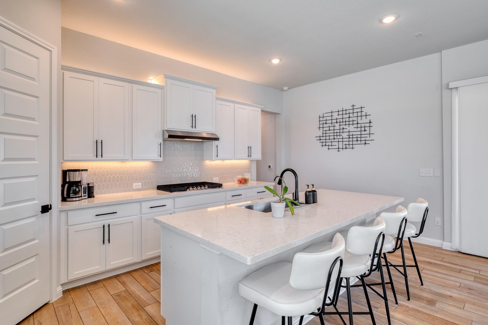 8804 Spire Vw Property Photo 12