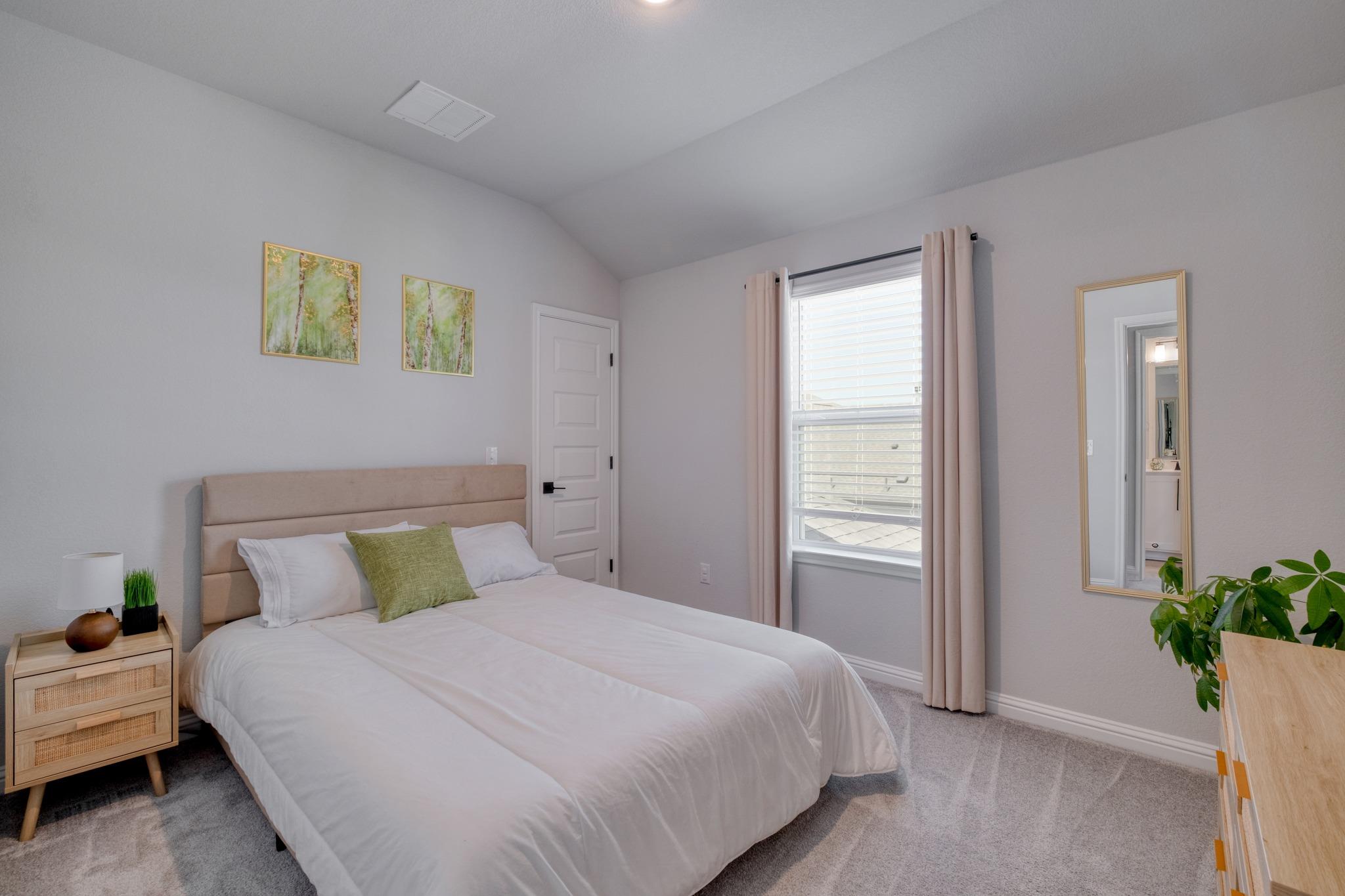 8804 Spire Vw Property Photo 25