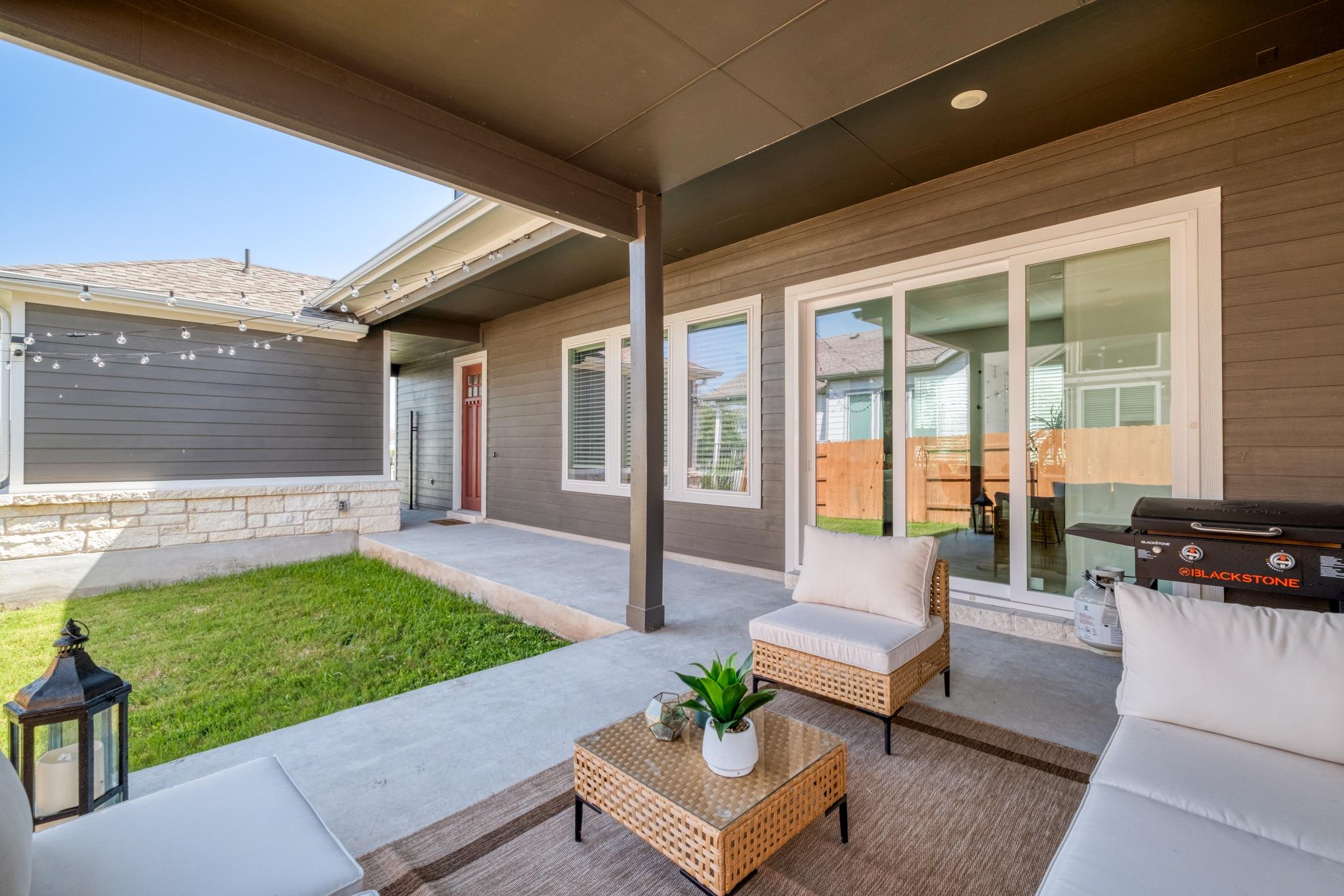 8804 Spire Vw Property Photo 29